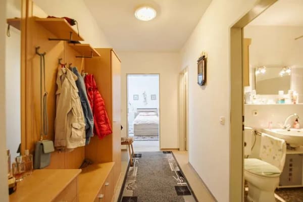 Immobilie in Lahr/Schwarzwald - Modern & angenehm: 2-Zimmer-Wohnung mit Balkon, Aufzug und Einbauküche in ruhiger Lage - Bild 4