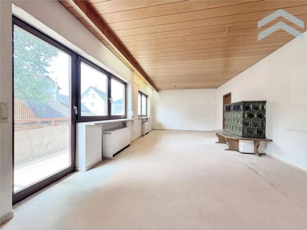 Immobilie in Waldstetten - Einfamilienhaus freistehend in Waldstetten - Bild 2