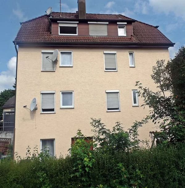 Immobilie in Leinzell - 2-Familienhaus mit ausgebautem Dachgeschoss / TOP-RENDITEOBJEKT! - Bild 0