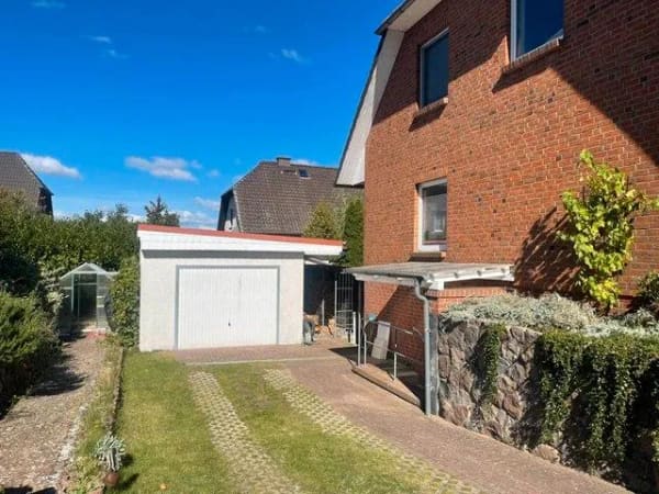 Immobilie in Kargow - Freistehendes geräumiges Einfamilienhaus nahe Waren/Müritz - Bild 0