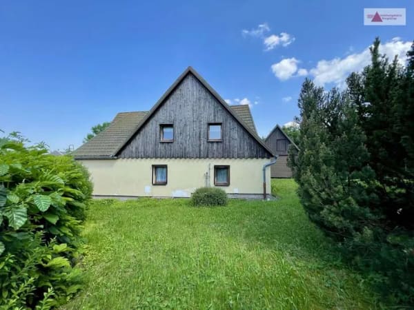 Immobilie in Altenberg - Gepflegtes Einfamilienhaus mit 1.594 m² Grundstück, Garage & Werkstatt in Altenberg - Bild 3