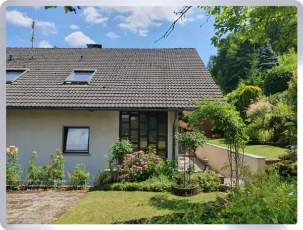 Immobilie in Gelnhausen - ***Attraktives Mehrfamilienhaus - Platz für Generationen, Ideen und Rendite!*** - Bild 1
