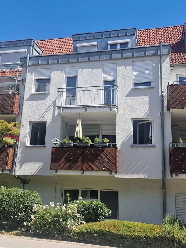 Immobilie in Steinheim an der Murr - Interessante Kapitalanlage: Attraktive, gepflegte 3,5-Zimmer-Maisonette-Wohnung  mit Stellplatz - Bild 1