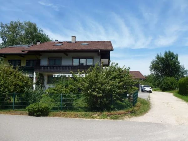 Immobilie in Piding - 3 ½-Zimmer-Eigentumswohnung mit 75 m² in Piding/Oberbayern - Bild 1