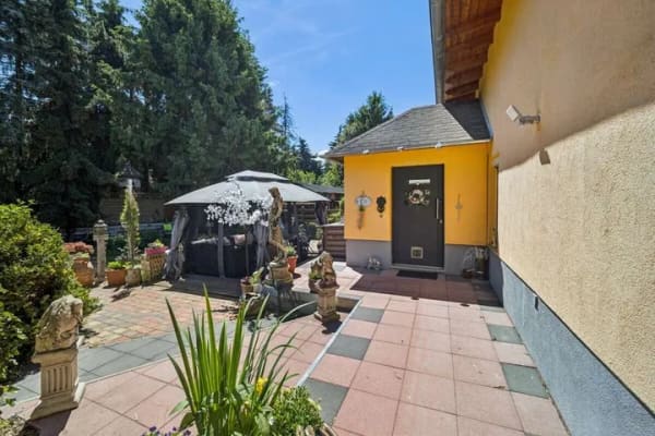 Immobilie in Bad Liebenwerda - Provisionsfrei - Haus auf großem Grundstück in ruhiger Lage mit Koiteich und PV-Anlage - Bild 4