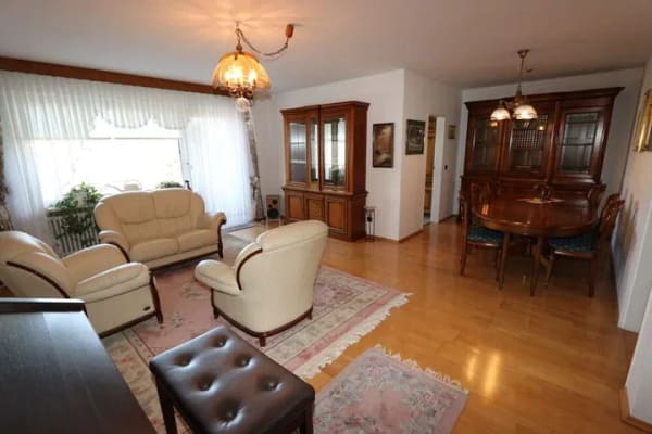 Immobilie in Kaarst - + Holzbüttgen + 3-Zimmer-Wohnung + ca. 84 m² + Bj.1974 + 5. OG + Aufzug + - Bild 0