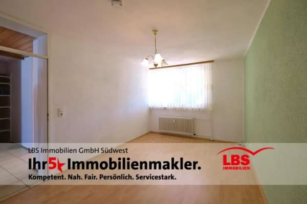 Immobilie in Karlsbad - 2,5 Zimmer-Wohnung inkl. Garage in Langensteinbach - Bild 3