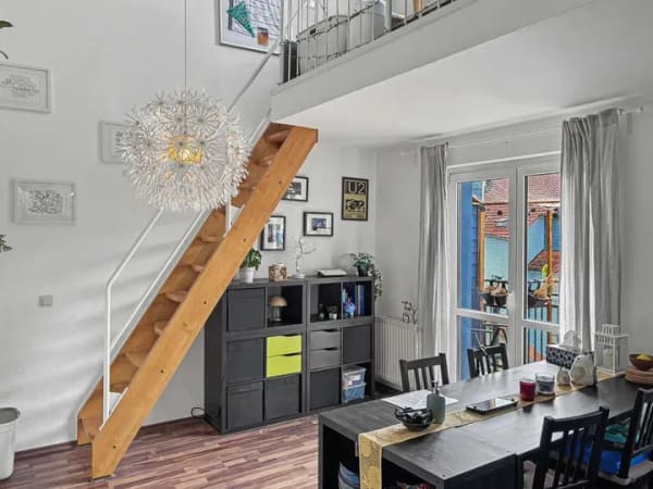 Immobilie in Rathenow - Bezugsfreie 3-Zimmer-Dachgeschosswohnung mit Galerie, Balkon und Tiefgaragenstellplatz in Rathenow - Bild 2