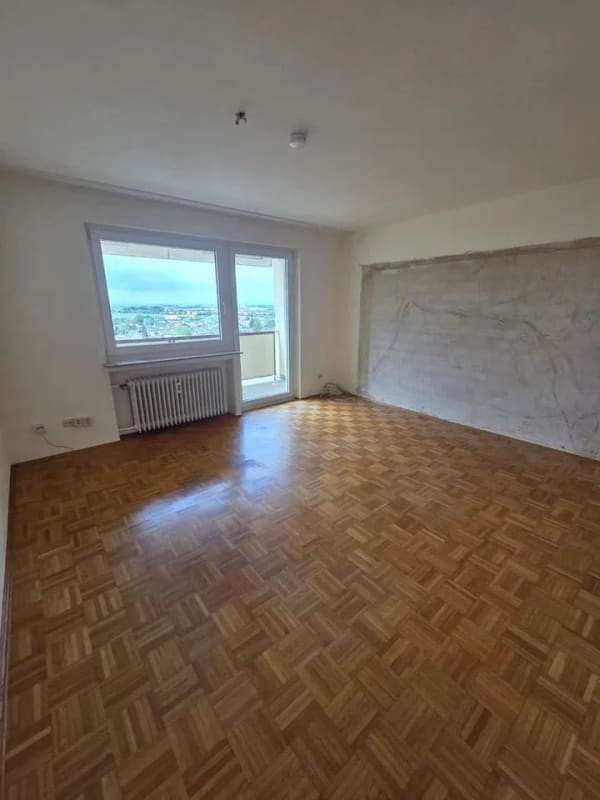 Immobilie in Swisttal - Leerstehende 4 - Zimmer Wohnung in Swisstal zum Verkauf - Bild 3