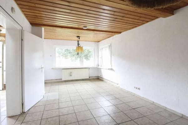 Immobilie in Baddeckenstedt - Feldrandidylle bei Baddeckenstedt: Einfamilienhaus mit großem Garten und viel Potenzial  - Bild 3