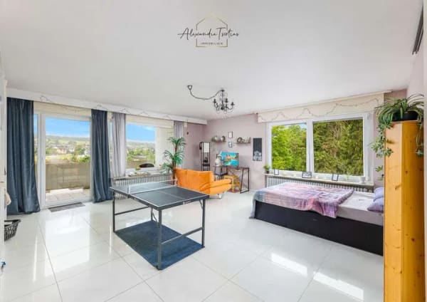 Immobilie in Straubenhardt - Lichtdurchflutete 3,5 Zimmer Wohnung mit Loggia, Aufzug, Stellplatz und flexiblem 4-Zimmer Potenzial - Bild 4