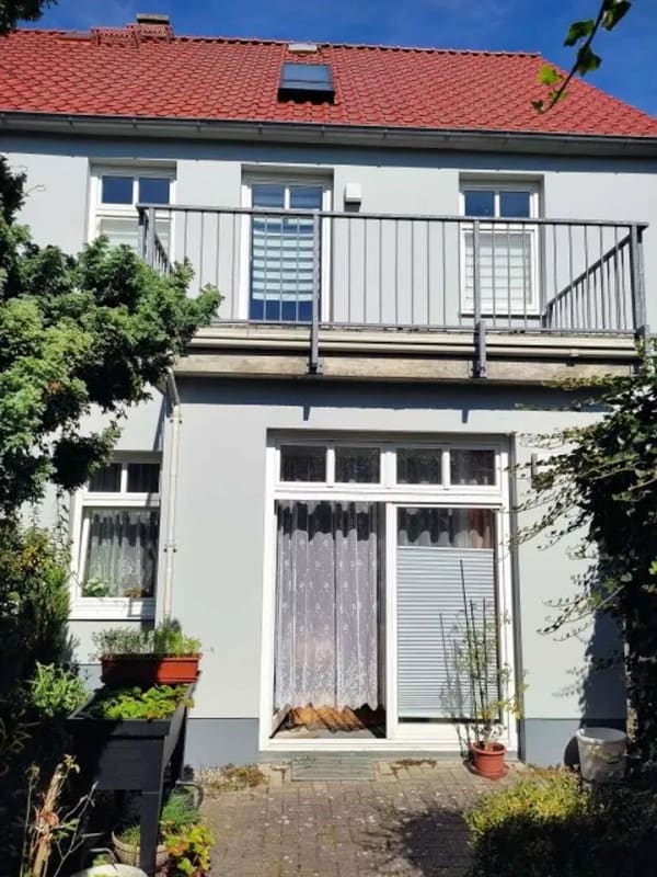 Immobilie in Ribnitz-Damgarten - +++ Wunderschönes saniertes Mehrfamilienhaus direkt am Hafen von Ribnitz-Damgarten +++ - Bild 2