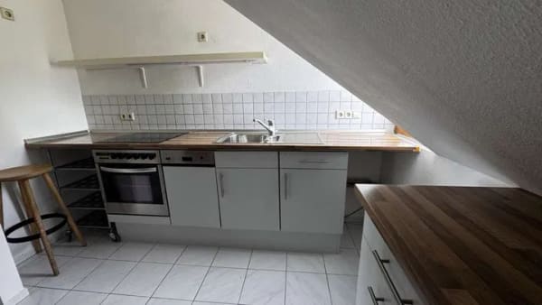 Immobilie in Bodelshausen - Hell, großzügig, mit Ausblick: 3 Zimmer Wohnung in Bodelshausen - Bild 3