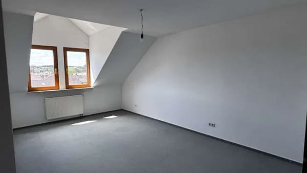 Immobilie in Bodelshausen - Hell, großzügig, mit Ausblick: 3 Zimmer Wohnung in Bodelshausen - Bild 4