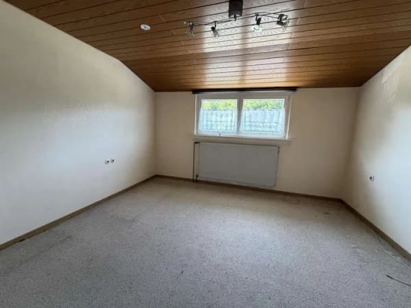 Immobilie in Saarlouis - Schöne Doppelhaushälfte in ruhiger Lage von Saarlouis-Fraulautern - Bild 4