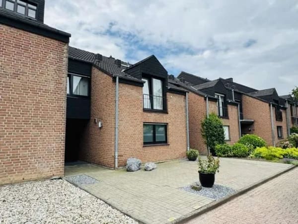 Immobilie in Geldern - Reihenhaus mit Einbauküche und Garage in Geldern-Veert - Bild 0