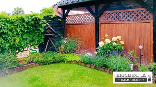 Immobilie in Bentwisch - Traumhafte Doppelhaushälfte mit Wintergarten, 
Kamin, Carport & neuer Gasheizung 
in Bentwisch - Bild 3