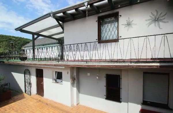 Immobilie in Bad Breisig - Modernisiertes Mehrfamilienhaus mit Garage große Sonnenterrasse mit Fernblick Ruhiglage Bad Breisig - Bild 3