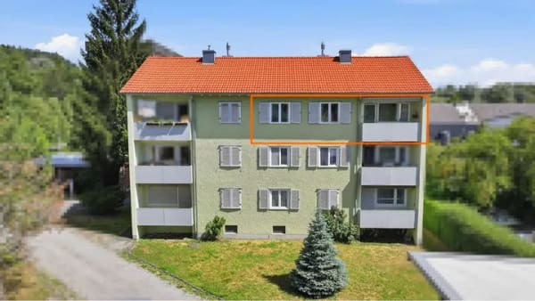 Immobilie in Ravensburg - Leerstehende 4-Zimmer-Wohnung mit Balkon und Carport in solidem 6-Familienhaus in Ravensburg! - Bild 1