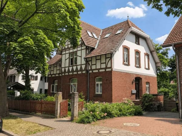 Immobilie in Porta Westfalica - Villa statt Standard - Bild 0
