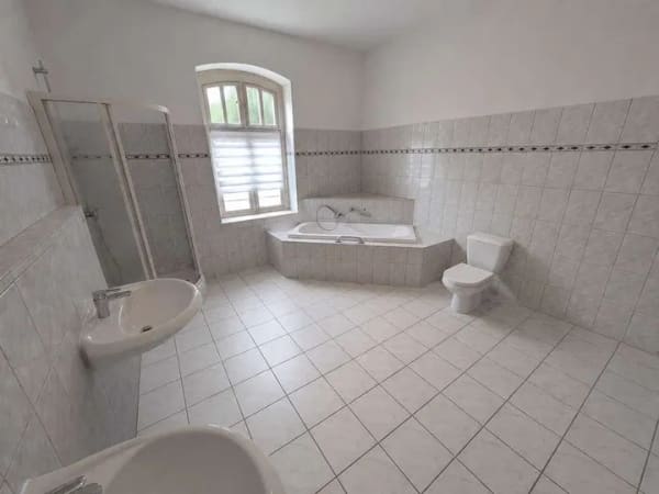 Immobilie in Porta Westfalica - Villa statt Standard - Bild 2