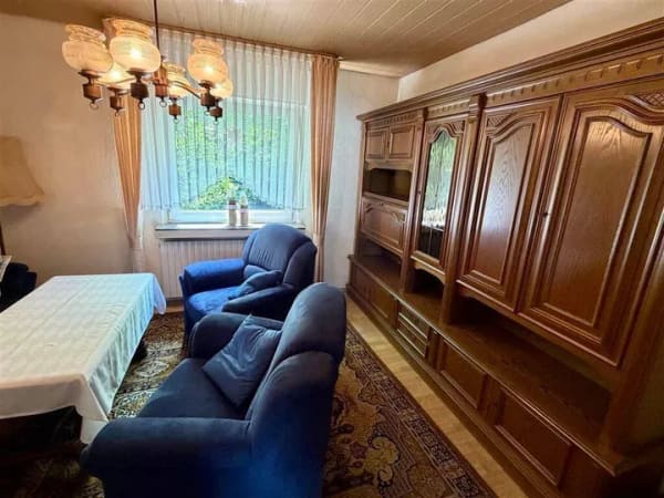 Immobilie in Rietberg - Ein Haus mit Charakter und viel Potenzial -Ideal für Familien, Gartenliebhaber und kreative Modernisierer - Bild 2