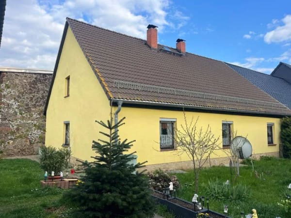 Immobilie in Leisnig - Charmantes Einfamilienhaus mit großzügiger Scheune in idyllischer Dorflage im OT Polditz bei Leisnig - Bild 0