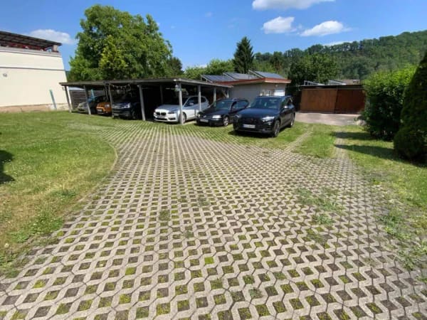 Immobilie in Rudolstadt - 4-Zimmer-Eigentumswohnung mit Balkon und Carport - Bild 3