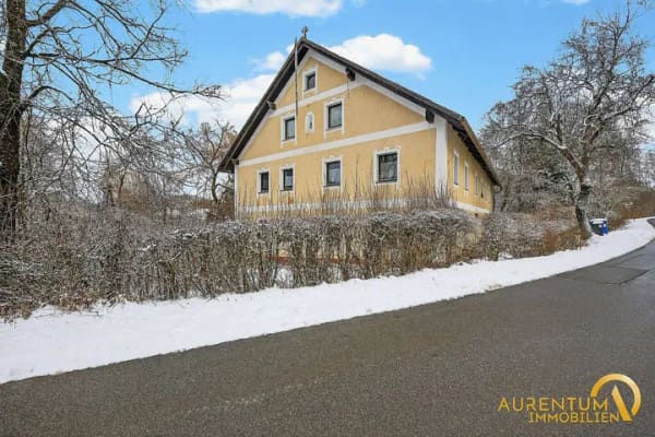 Immobilie in Zell - 1-2 Familienhaus in traumhafter Alleinlage mit großem Grundstück - Bild 0