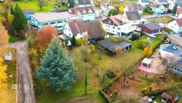 Immobilie in Obersulm - Landhaus mit viel Fläche, XXL-Scheune und 2 zusätzlichen Bauplätzen! - FALC Immobilien - Bild 1