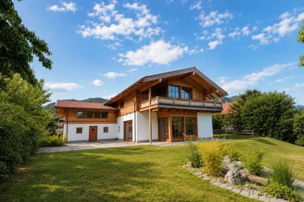 Immobilie in Lenggries - Einfamilienhaus mit Bergblick in ruhiger und begehrter Lage von Lenggries - Bild 0