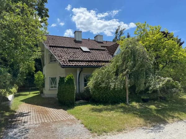 Immobilie in Waldkirchen - Einfamilienhaus mit Einliegerwohnung in ruhiger Aussichtslage - Bild 4