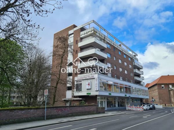 Immobilie in Moers - 169 m² direkt am Schloss-Park Moers - Wohnraum-Umnutzung möglich - € 1.390/ m² - Bild 0
