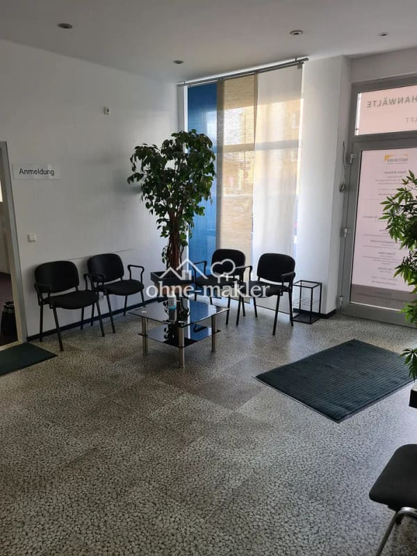 Immobilie in Moers - 169 m² direkt am Schloss-Park Moers - Wohnraum-Umnutzung möglich - € 1.390/ m² - Bild 3