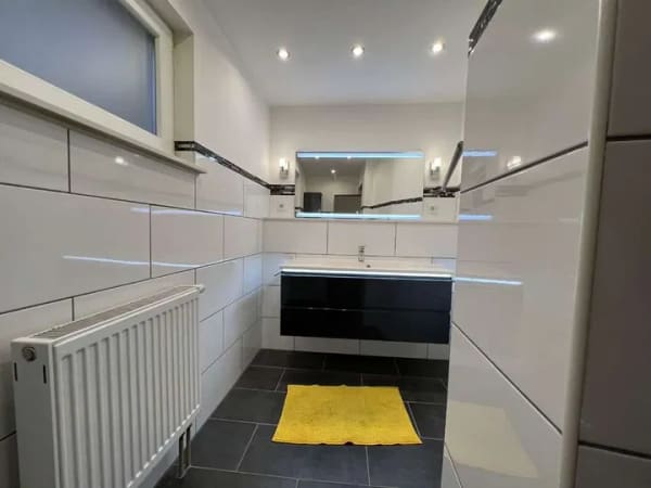 Immobilie in Usingen - Super Wohnen / Haus über drei Ebenen – großzügig und hell. - Bild 3