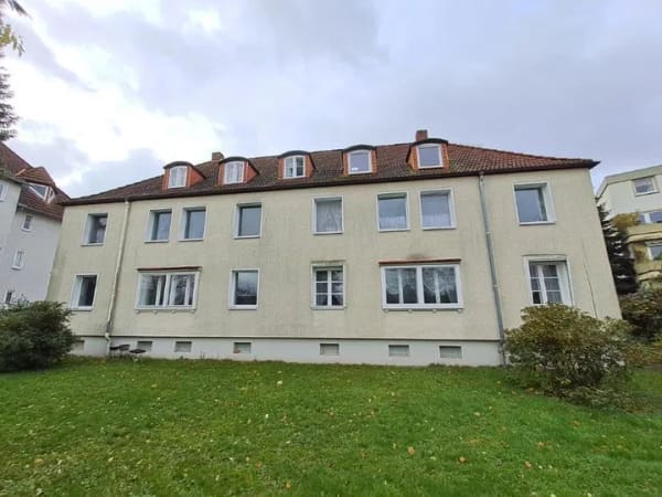 Immobilie in Hameln - Eigentumswohnung inkl. zwei gesonderten 2-Zimmer Apartments mit Blick auf die Weser in Hameln - Bild 0