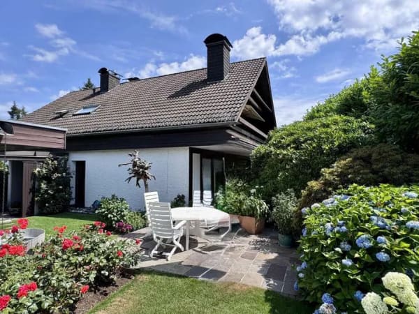 Immobilie in Kurtscheid - Freistehendes Einfamilienhaus mit optionaler Einliegerwohnung  - Bild 1