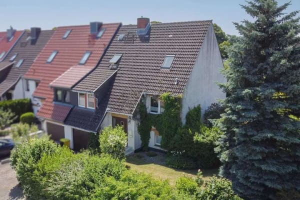 Immobilie in Kühlungsborn - Reiheneckhaus mit Garten und Garage in Toplage: Nur wenige Schritte zur Ostsee in Kühlungsborn - Bild 1