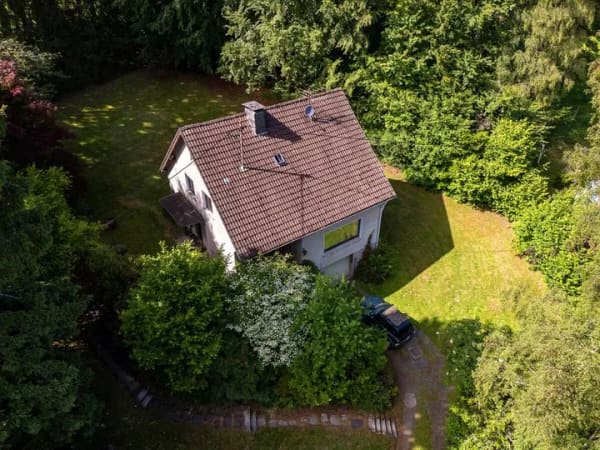 Immobilie in Marienheide - Marienheide-Jedinghagen:
Freistehendes Einfamilienhaus auf großzügigem Grundstück - Bild 0