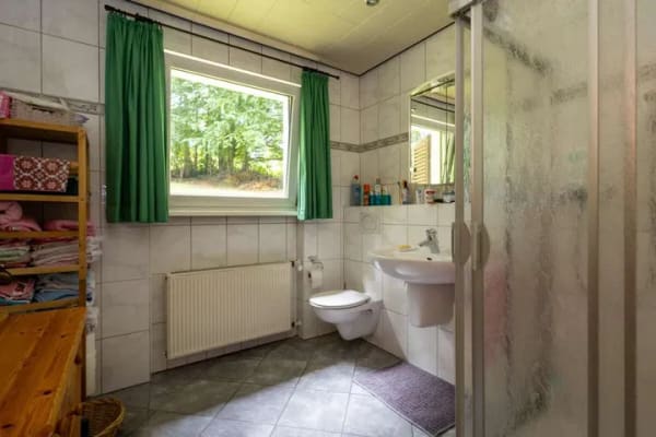 Immobilie in Marienheide - Marienheide-Jedinghagen:
Freistehendes Einfamilienhaus auf großzügigem Grundstück - Bild 4
