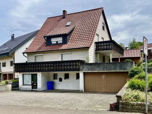 Immobilie in Ellwangen (Jagst) - Solides Haus für die größere Familie - Bild 0