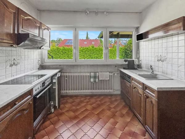 Immobilie in Schwarzenbruck - Charmantes Einfamilienhaus mit großem Garten und viel Potenzial in ruhiger Lage von Schwarzenbruck - Bild 4