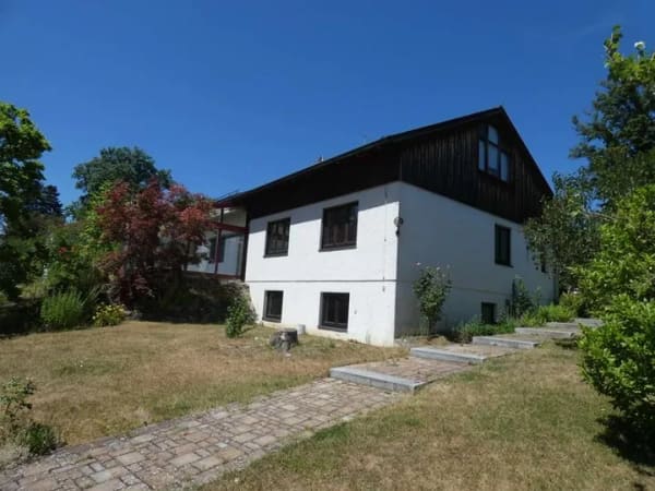Immobilie in Dinkelsbühl - Villenähnliches Wohnen in bester Südhanglage – Großzügiges Anwesen mit einzigartigem Potenzial - Bild 3