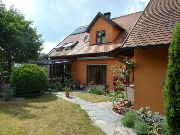 Immobilie in Wilburgstetten - Ein Zuhause zum Verlieben – Exklusives EFH mit traumhaftem Garten und vielseitigen Möglichkeiten - Bild 1