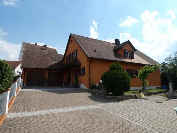 Immobilie in Wilburgstetten - Ein Zuhause zum Verlieben – Exklusives EFH mit traumhaftem Garten und vielseitigen Möglichkeiten - Bild 3