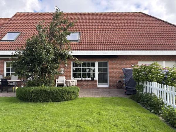 Immobilie in Wittmund - Wohnidylle kurz vor Carolinensiel 
Reihenhaus mit Garten - Bild 1