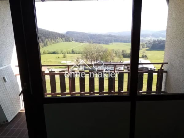 Immobilie in Bad Gottleuba-Berggießhübel - 6 % Rendite 3 Etw. in Niederbayern zu verkaufen - Bild 0