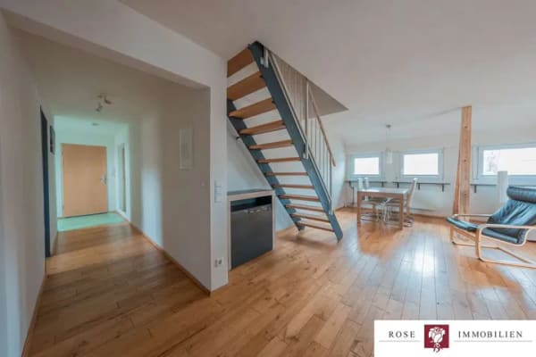 Immobilie in Schwaikheim - Modernisierte Maisonettewohnung mit 3,5 Zimmern, Balkon, Stellplatz und Fernsicht in Schwaikheim - Bild 3