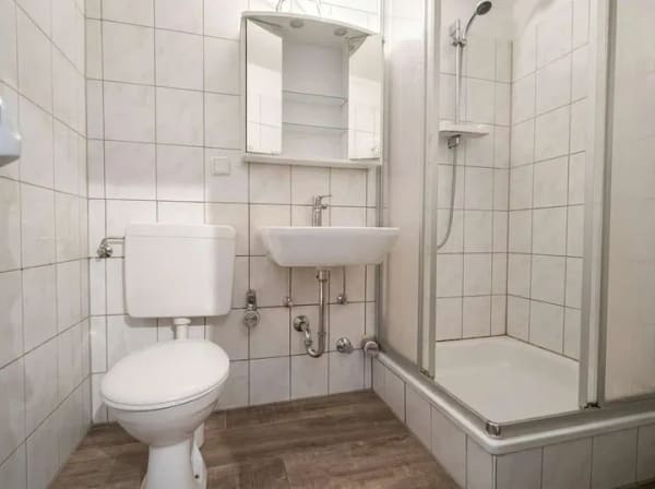 Immobilie in Krefeld - VERMIETETES APARTMENT MIT LOGGIA IN KREFELD-INRATH ZU KAUFEN! - Bild 3