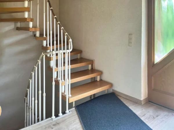 Immobilie in Hann. Münden - Zwei Wohnhäuser ( WEG) auf großem Grundstück in Volkmarshausen - nur gemeinsam zu veräußern - Bild 4
